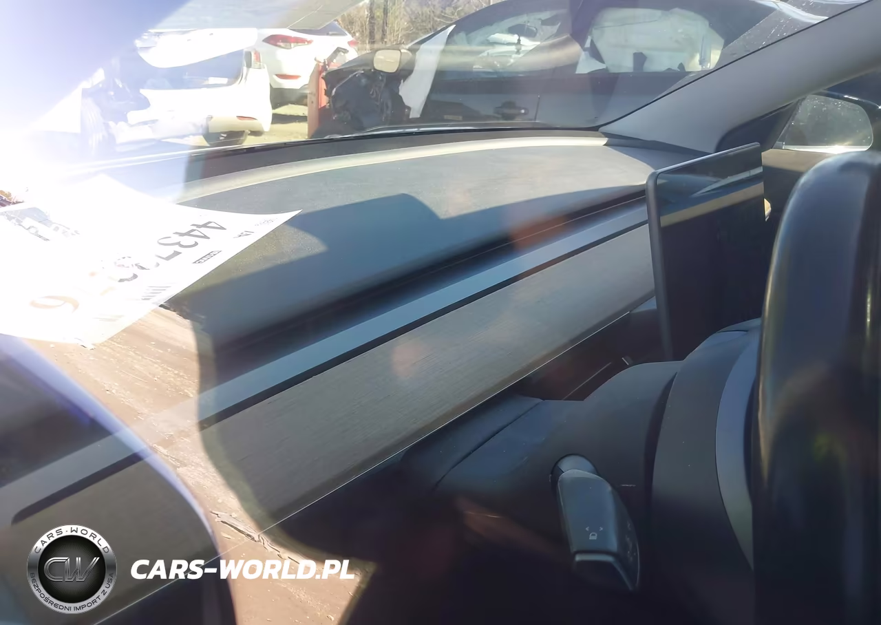 2018 Tesla Model 3 Long Range-Performance VIN:5YJ3E1EB5JF094510 - 7