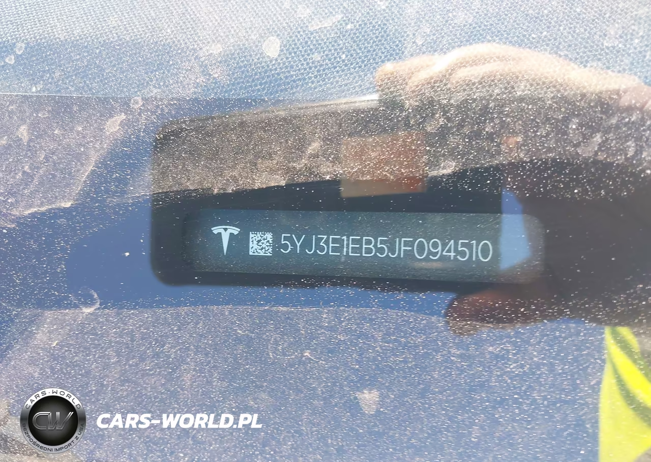2018 Tesla Model 3 Long Range-Performance VIN:5YJ3E1EB5JF094510 - 9