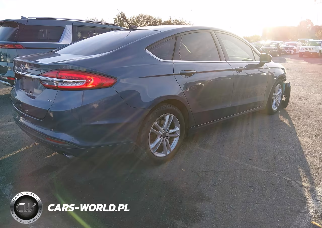 2018 Ford Fusion Se VIN:3FA6P0H74JR182591 - 4