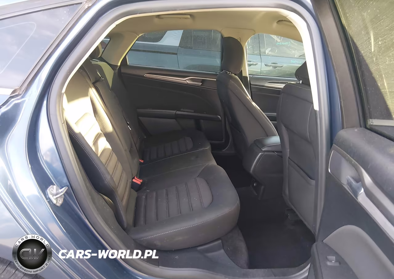 2018 Ford Fusion Se VIN:3FA6P0H74JR182591 - 8