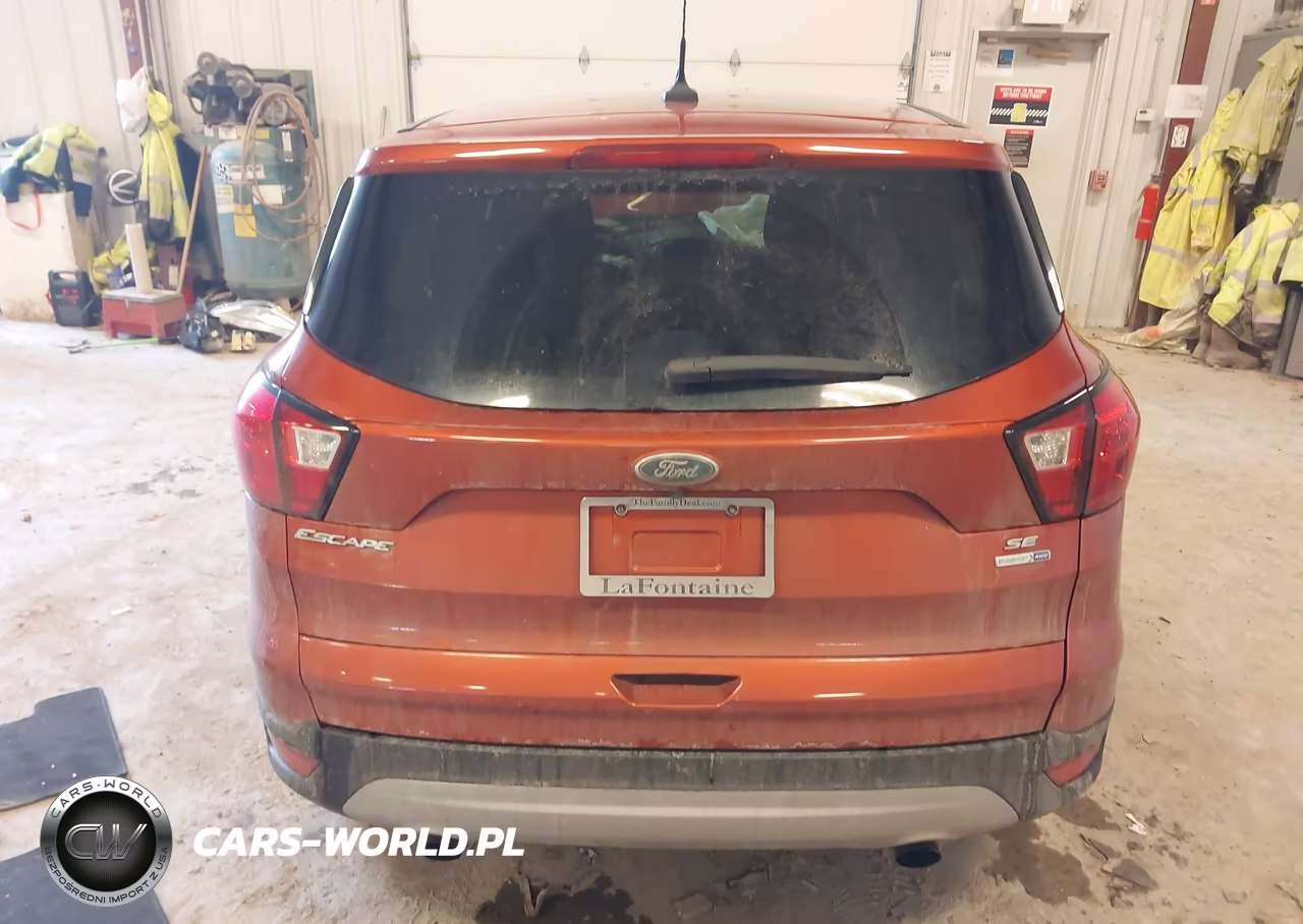 2019 Ford Escape Se VIN:1FMCU9GD8KUA53227 - 16