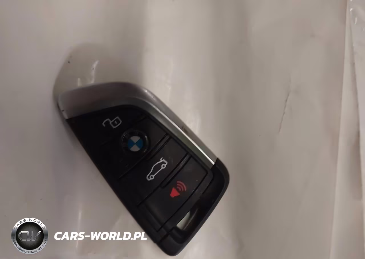 2024 BMW 330I xDrive VIN:3MW89FF05R8E07220 - 11