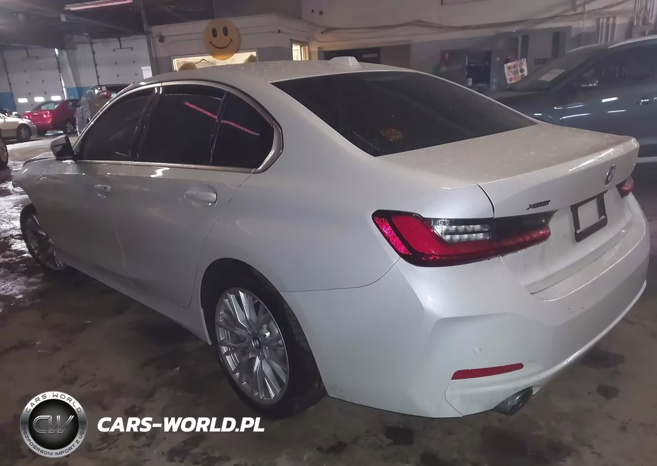 2024 BMW 330I xDrive VIN:3MW89FF05R8E07220 - 3