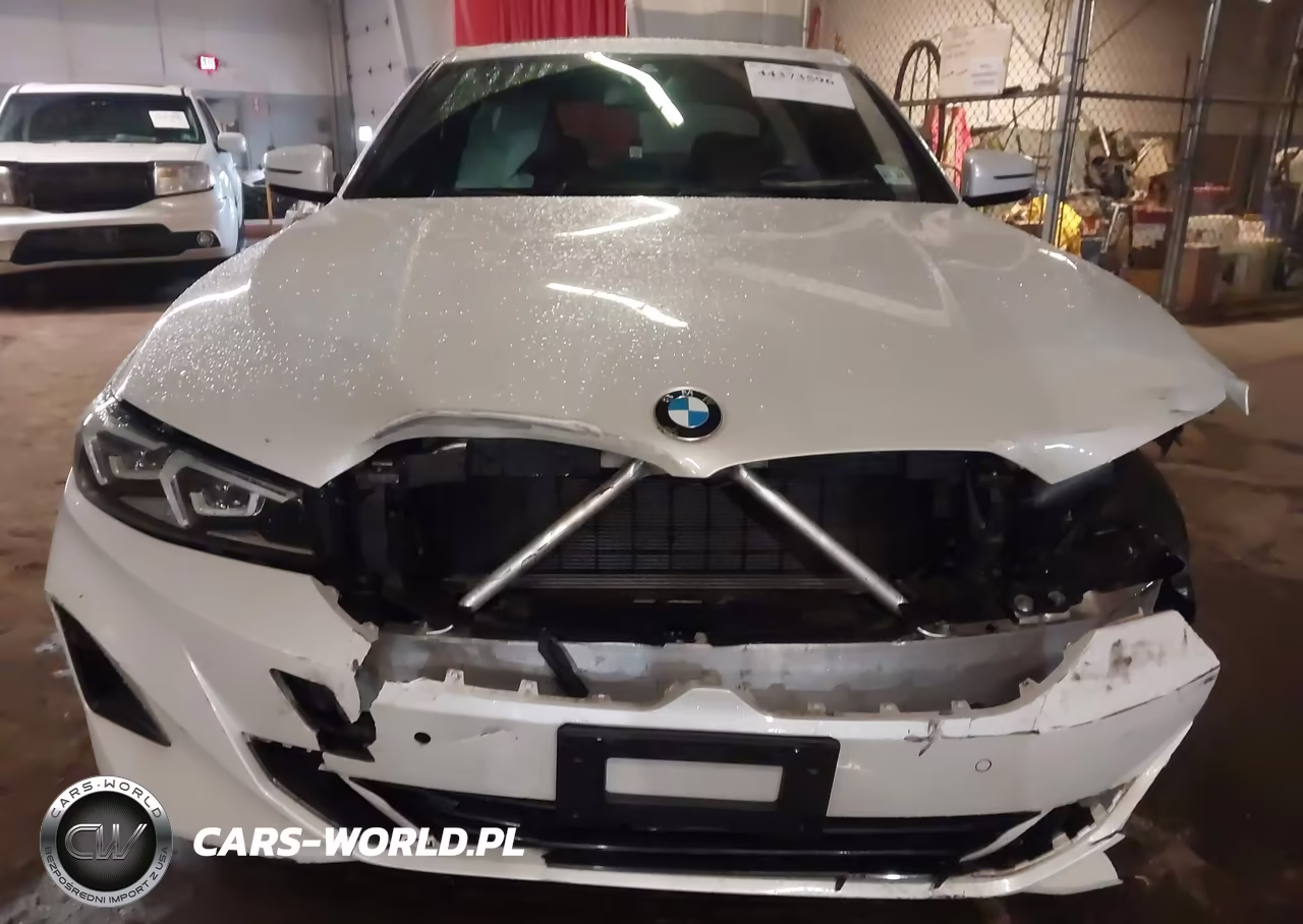 2024 BMW 330I xDrive VIN:3MW89FF05R8E07220 - 6