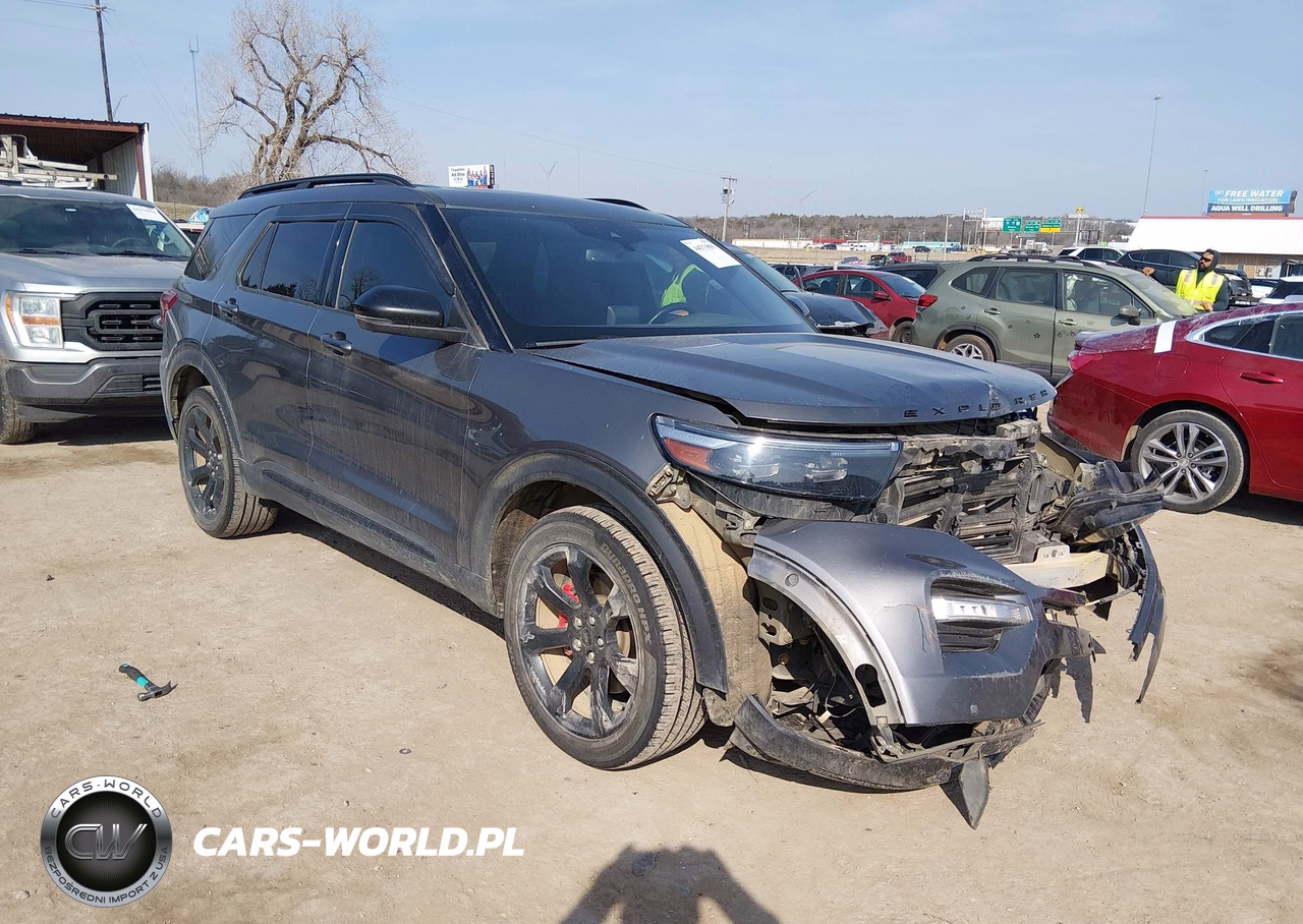 2022 Ford Explorer St