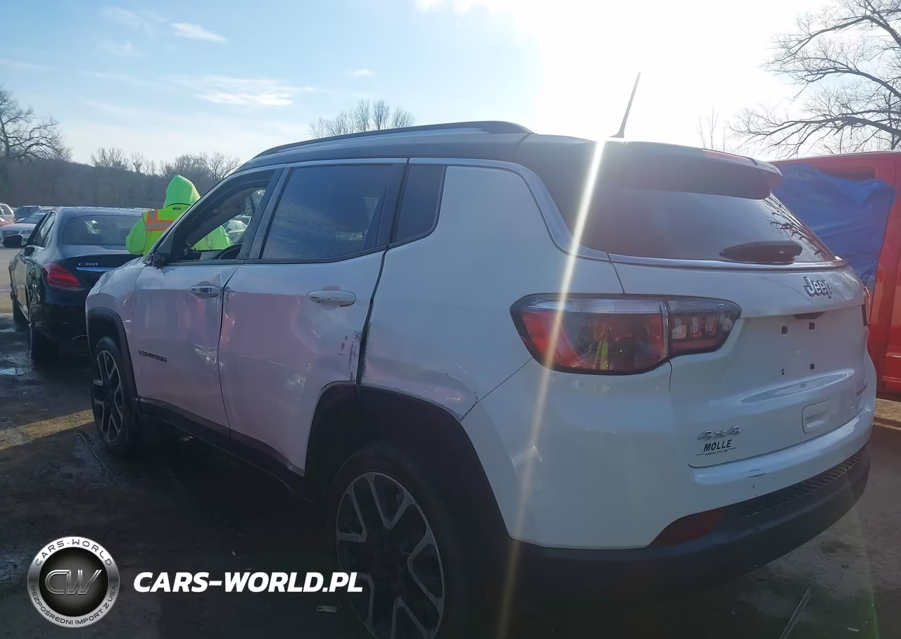 2017 Jeep New Compass Limited 4X4 VIN:3C4NJDCB6HT632068 - 3