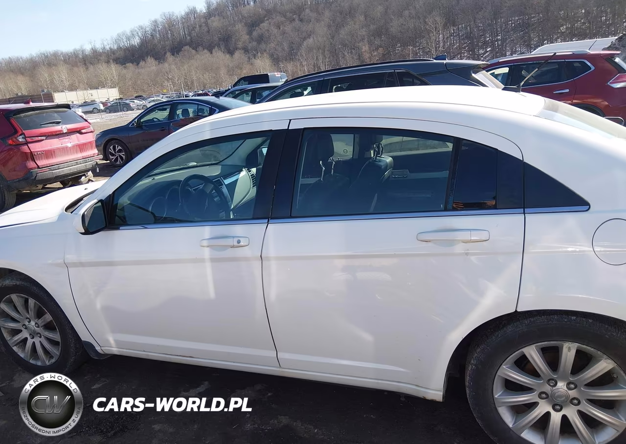 2010 Chrysler Sebring Limited VIN:1C3CC5FB6AN117066 - 14