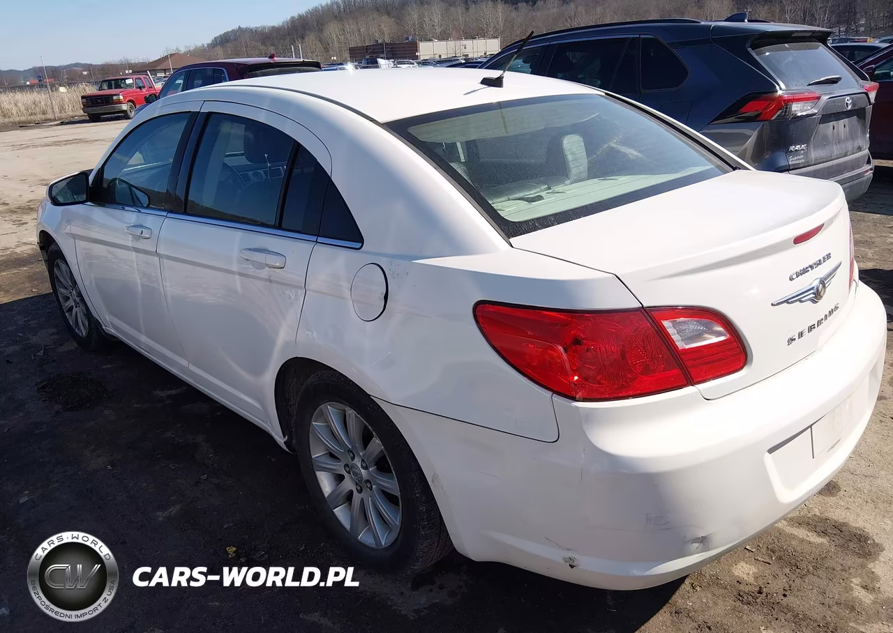 2010 Chrysler Sebring Limited VIN:1C3CC5FB6AN117066 - 3