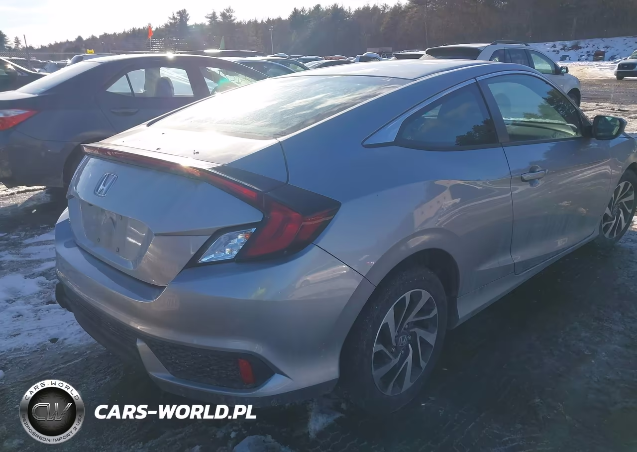 2017 Honda Civic Lx VIN:2HGFC4B57HH309829 - 4