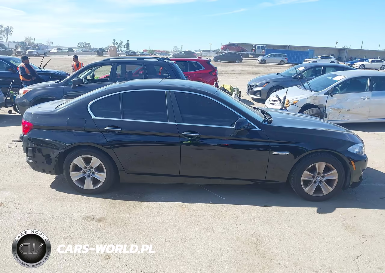 2013 BMW 528I VIN:WBAXG5C54DDY33939 - 14
