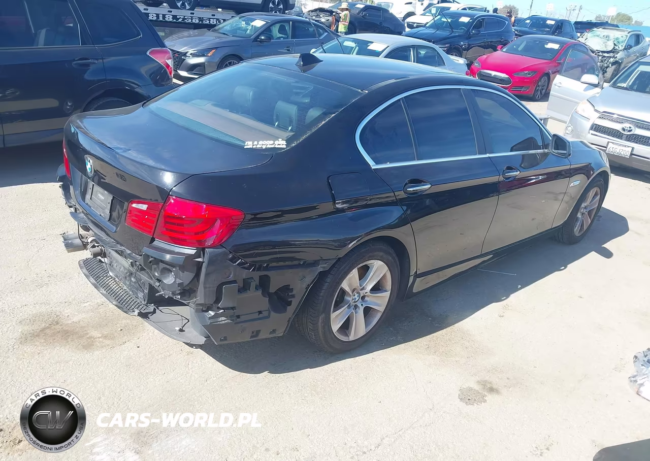 2013 BMW 528I VIN:WBAXG5C54DDY33939 - 4