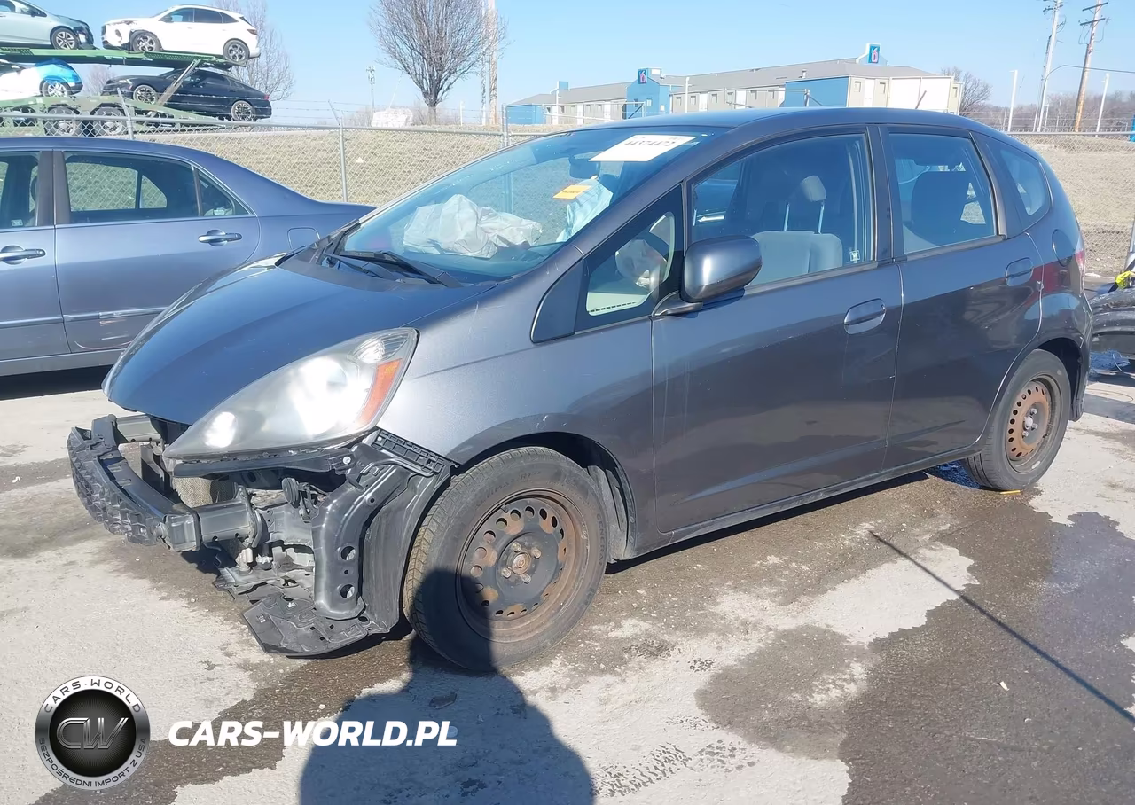 2013 Honda Fit VIN:JHMGE8H37DC079652 - 2