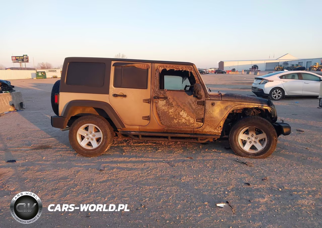 2016 Jeep Wrangler Unlimited Sport VIN:1C4BJWDG8GL316349 - 12