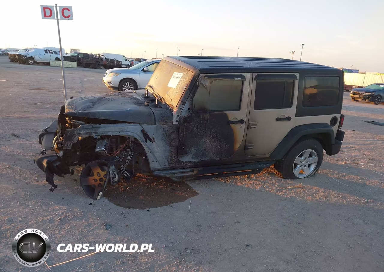 2016 Jeep Wrangler Unlimited Sport VIN:1C4BJWDG8GL316349 - 13