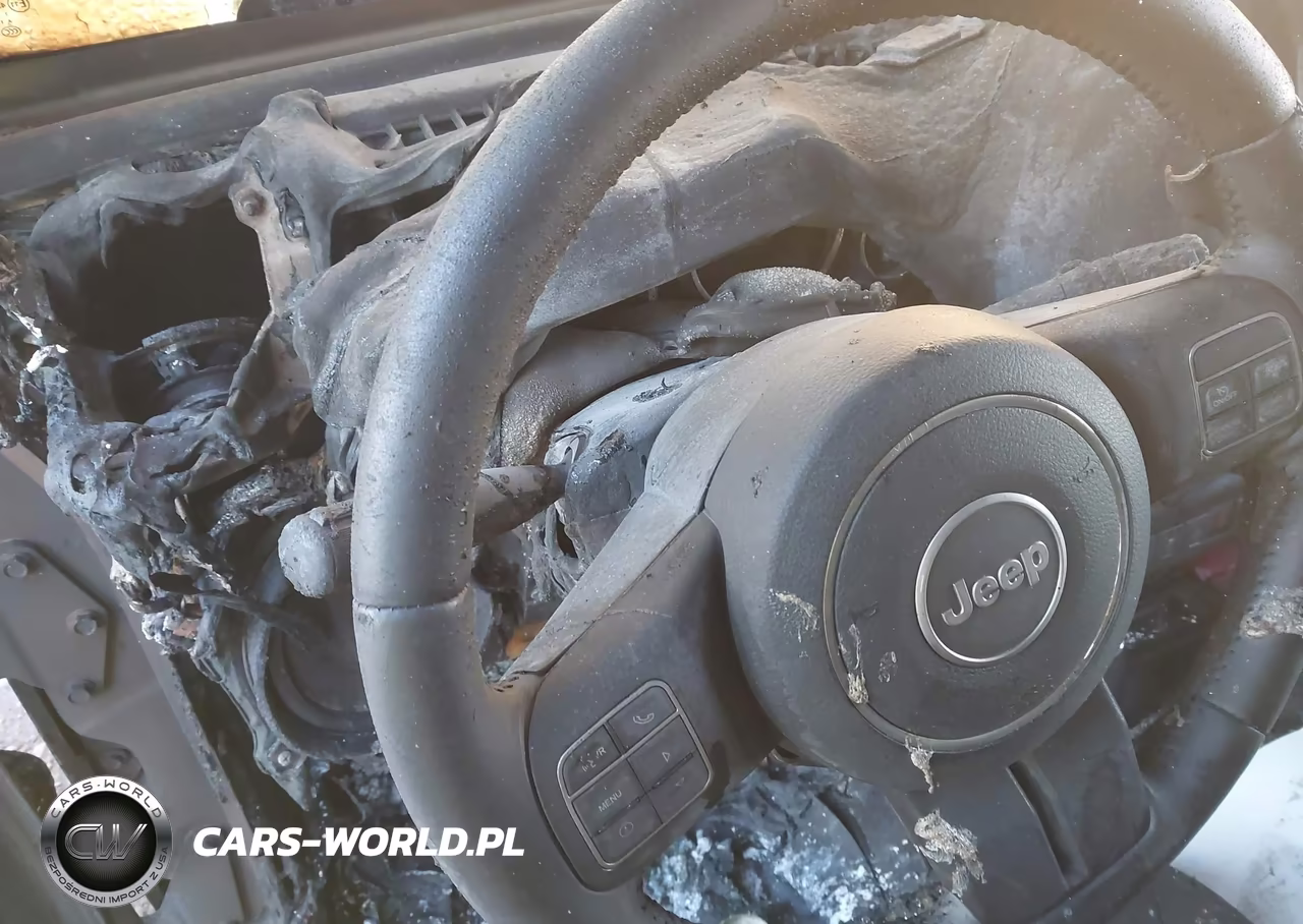 2016 Jeep Wrangler Unlimited Sport VIN:1C4BJWDG8GL316349 - 14