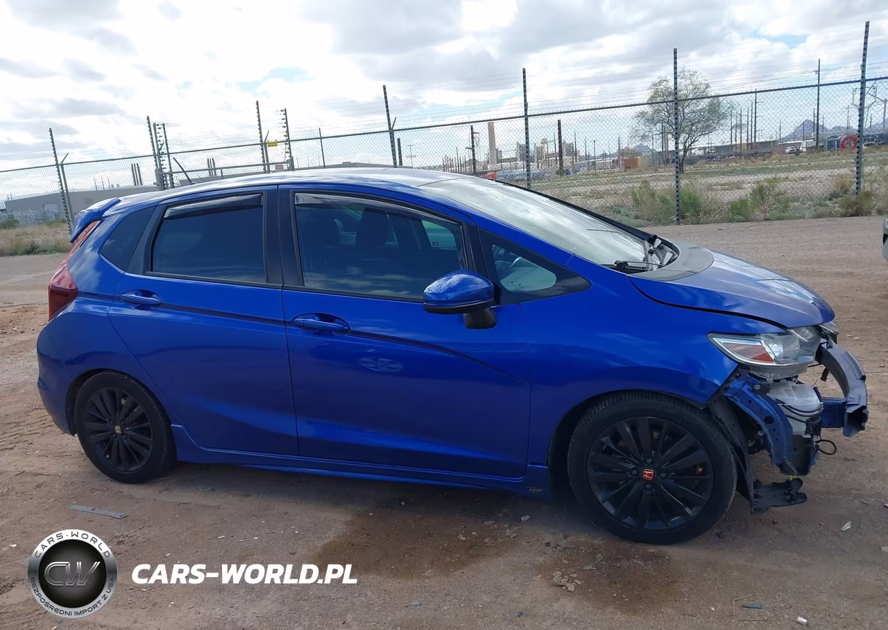 2019 Honda Fit Sport VIN:3HGGK5H68KM744557 - 14