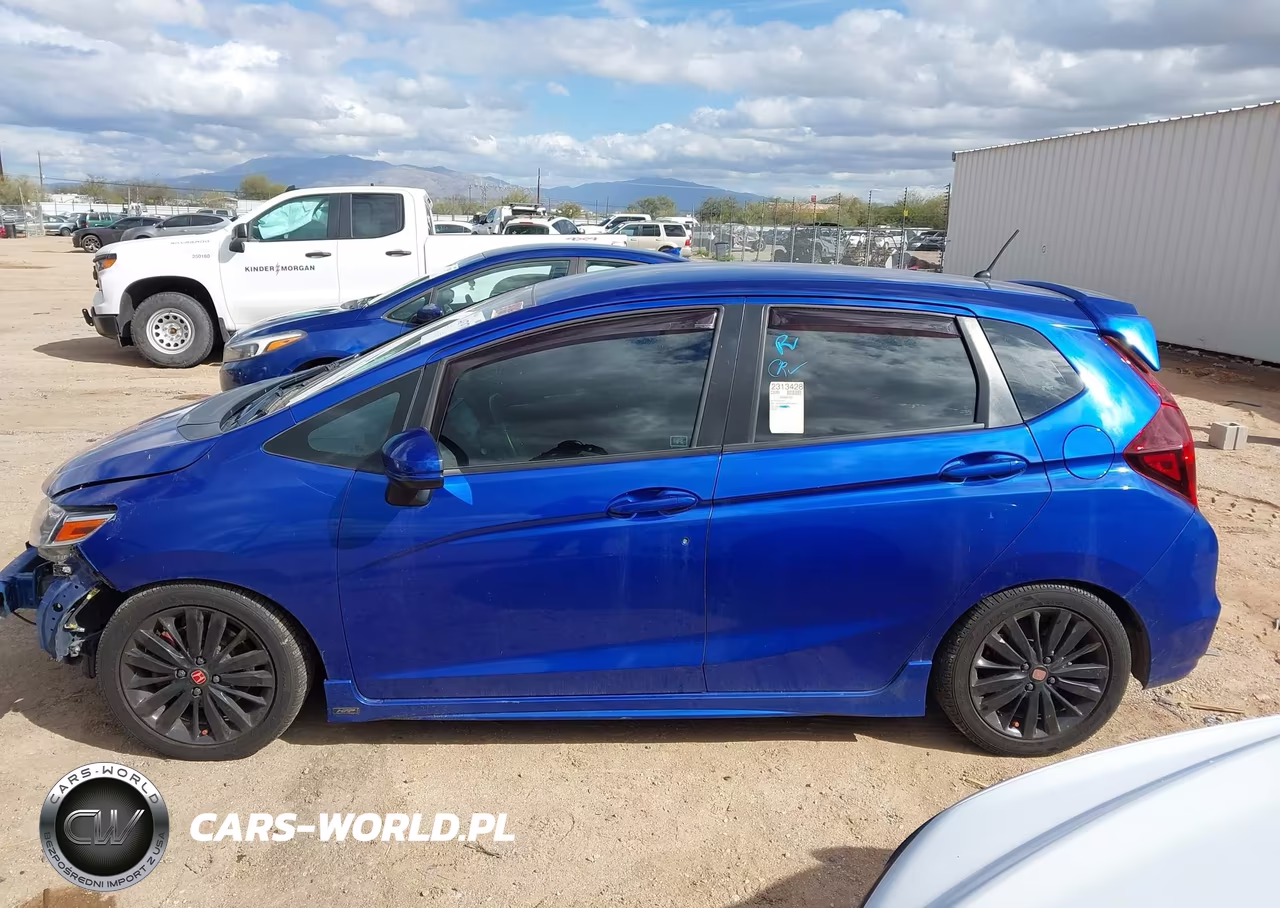 2019 Honda Fit Sport VIN:3HGGK5H68KM744557 - 15