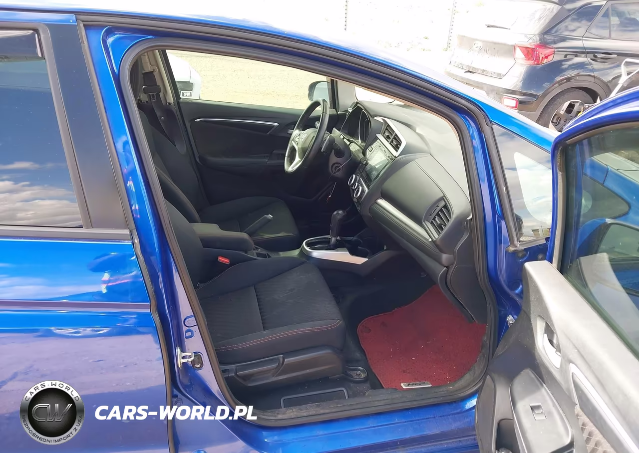 2019 Honda Fit Sport VIN:3HGGK5H68KM744557 - 5