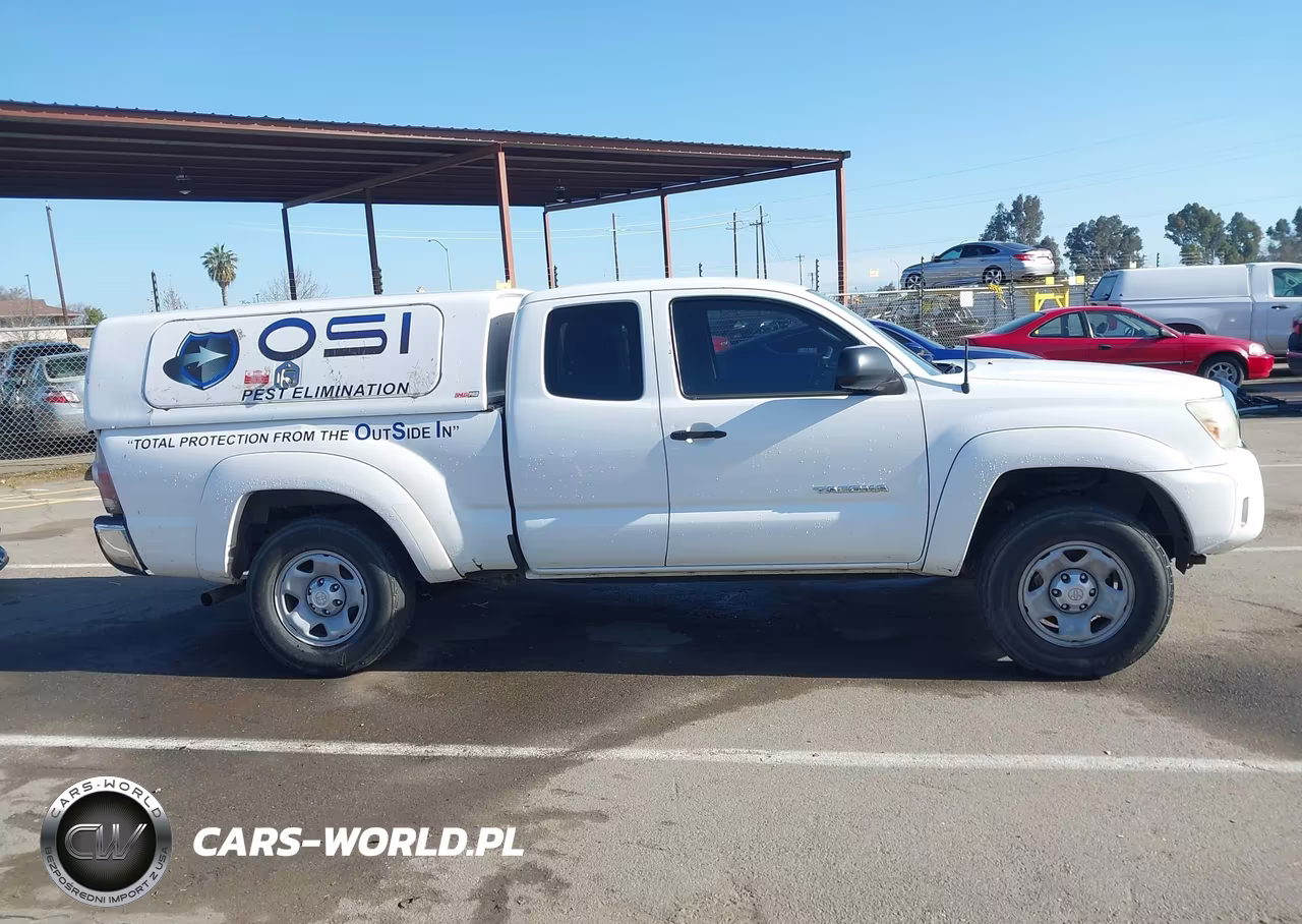 2013 Toyota Tacoma Prerunner VIN:5TFTX4GN7DX025377 - 13