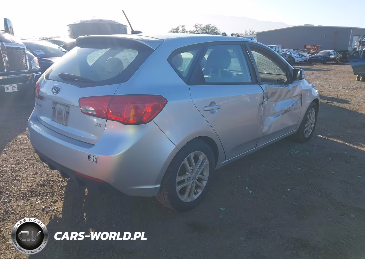 2012 Kia Forte Ex VIN:KNAFU5A21C5551845 - 4