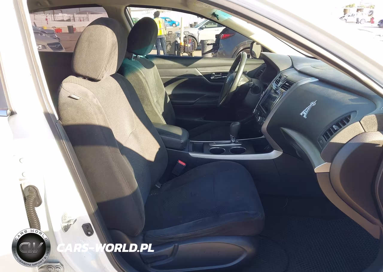 2015 Nissan Altima 2.5 Sv VIN:1N4AL3AP4FC486639 - 5