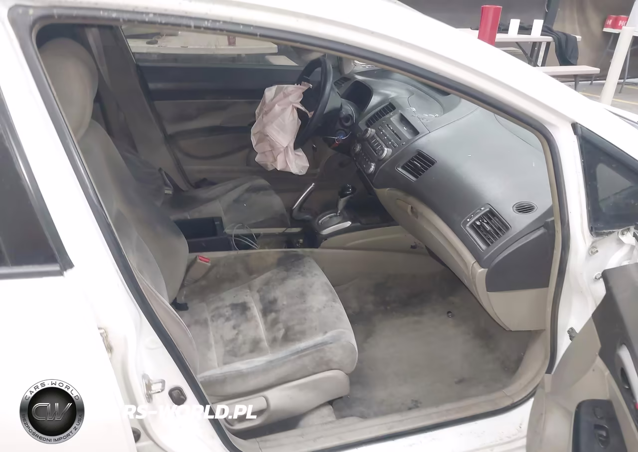 2011 Honda Civic Lx VIN:2HGFA1F5XBH523820 - 5