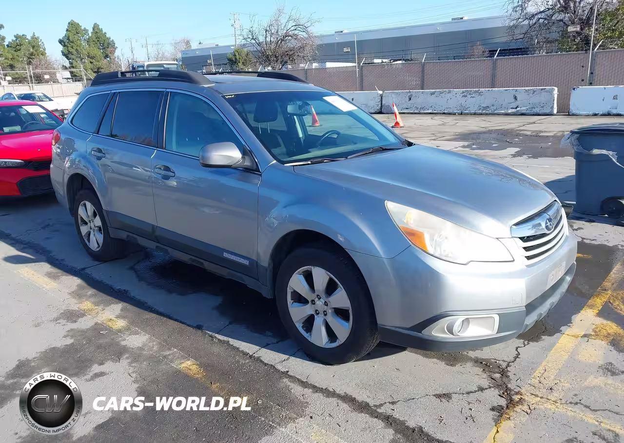 2011 Subaru Outback 3.6R Premium