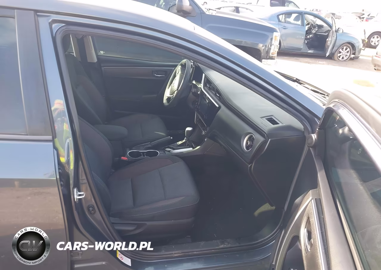 2019 Toyota Corolla Le VIN:2T1BURHE5KC163141 - 5
