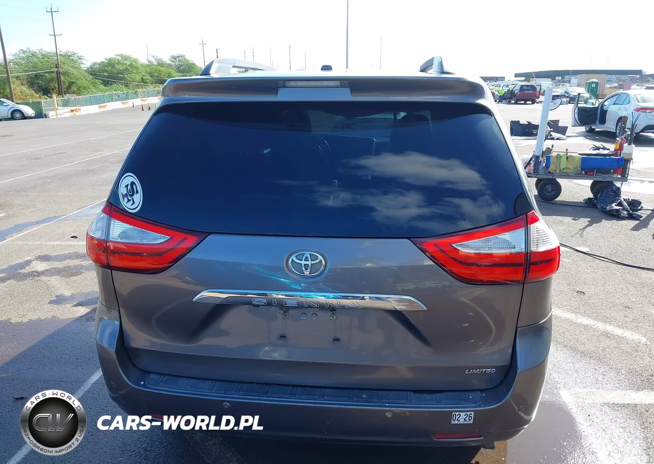 2015 Toyota Sienna Xle 7 Passenger-Xle 8 Passenger-Xle Premium 8 Passenger VIN:5TDYK3DC5FS572982 - 15