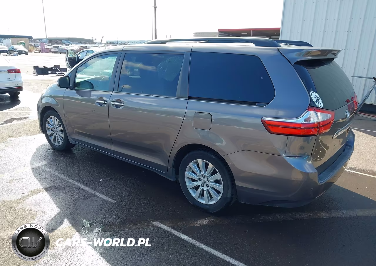 2015 Toyota Sienna Xle 7 Passenger-Xle 8 Passenger-Xle Premium 8 Passenger VIN:5TDYK3DC5FS572982 - 3