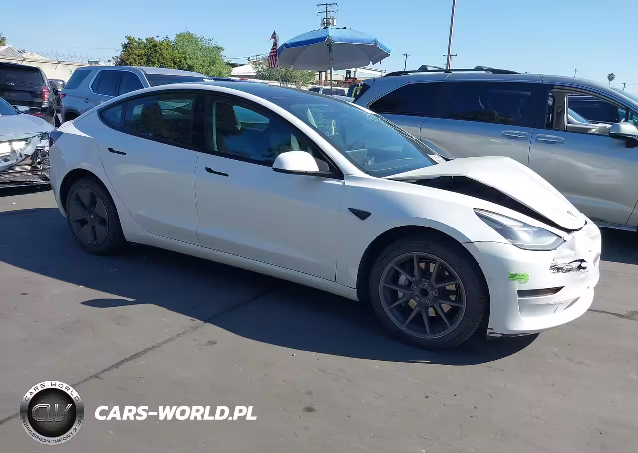 2021 Tesla Model 3 Standard Range Plus Rear-Wheel Drive