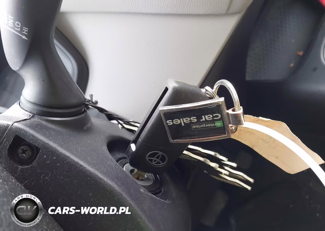 2022 Toyota Corolla Le VIN:5YFEPMAE7NP381717 - 11