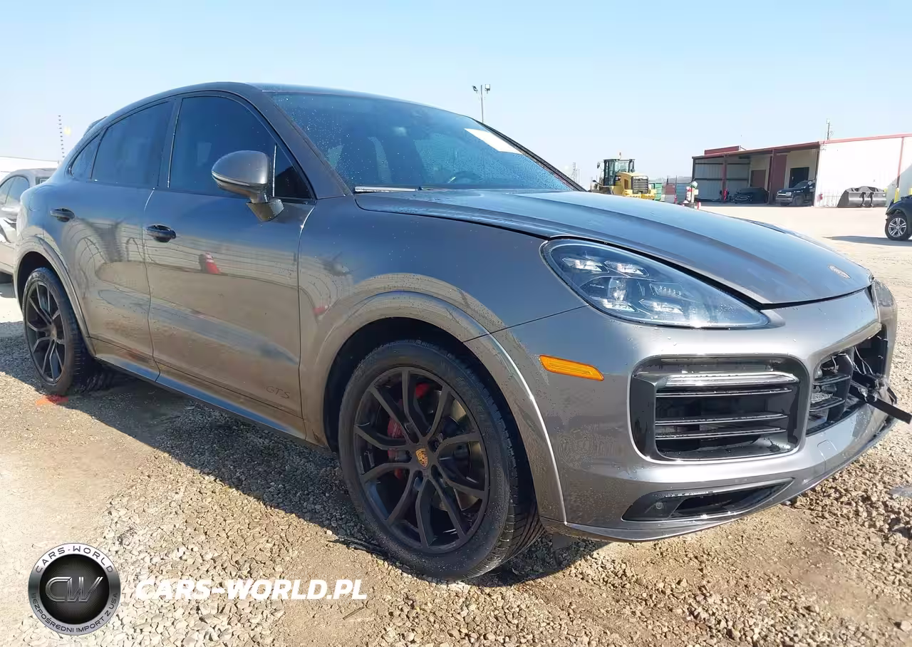2022 Porsche Cayenne Coupe Gts