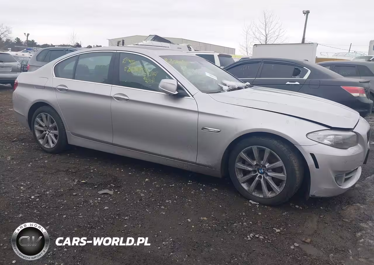 2013 BMW 528I xDrive