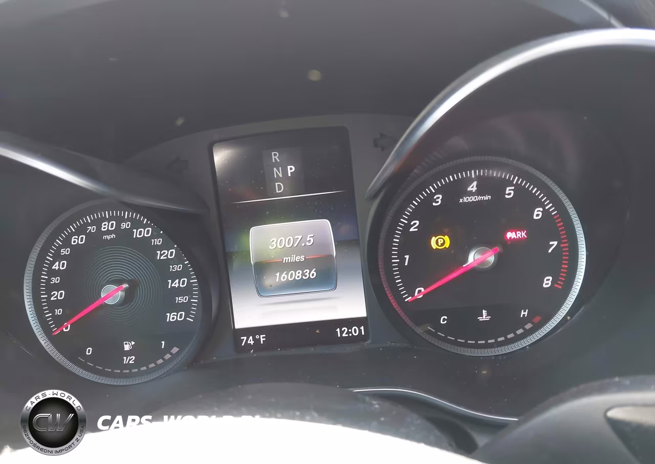 2018 Mercedes-Benz C 300 VIN:55SWF4JB1JU262028 - 7