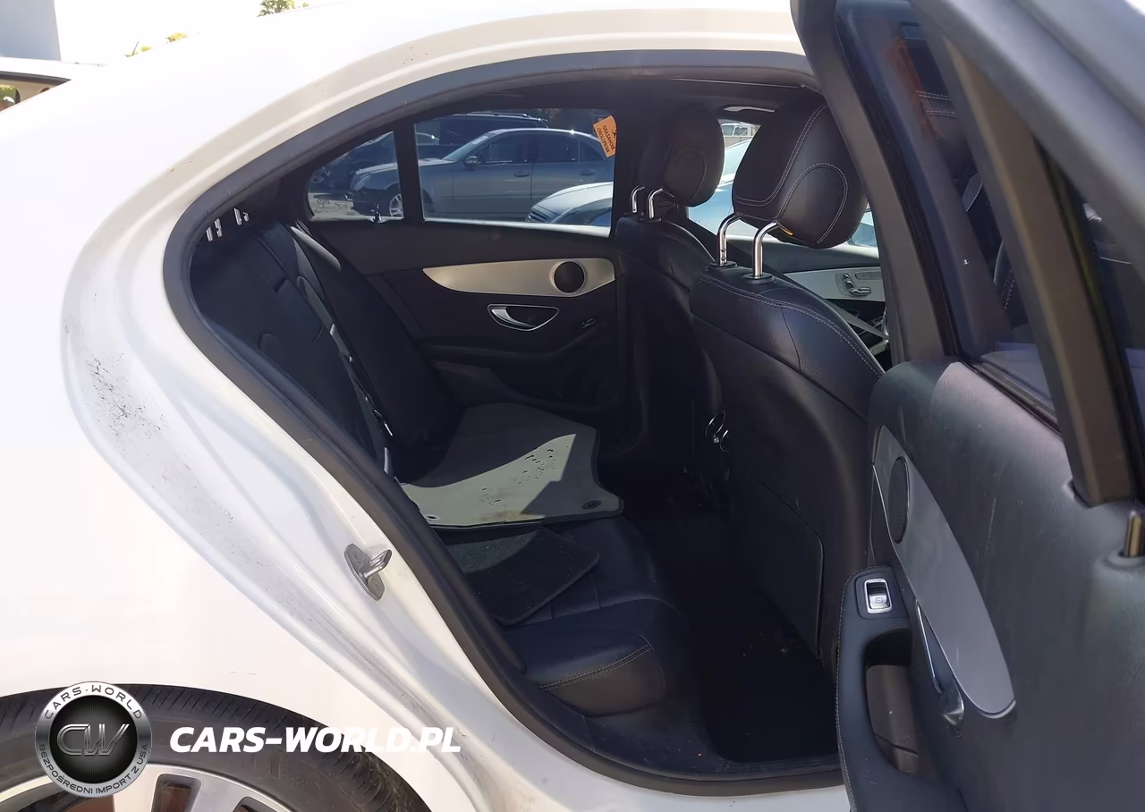 2018 Mercedes-Benz C 300 VIN:55SWF4JB1JU262028 - 8