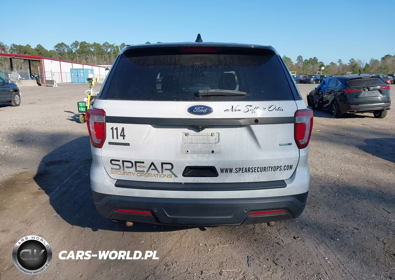 2018 Ford Police Interceptor Utility VIN:1FM5K8AR2JGC19350 - 16