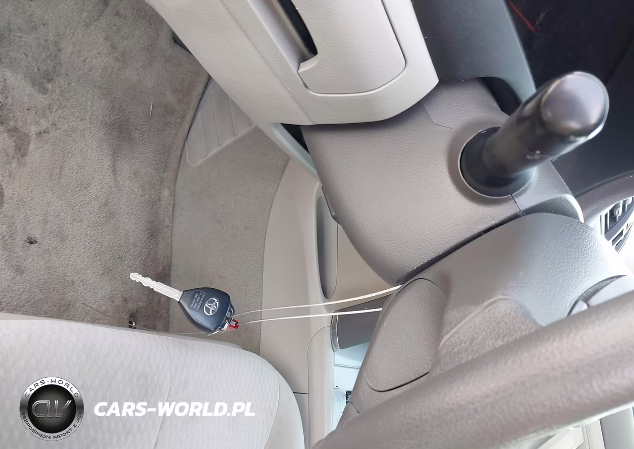 2010 Toyota Camry Le VIN:4T4BF3EK6AR031316 - 14