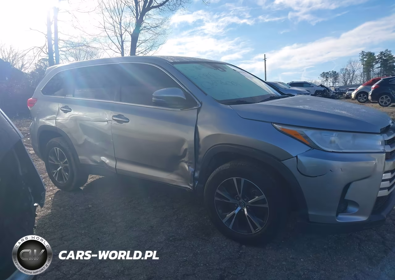 2019 Toyota Highlander Le VIN:5TDZARFH7KS058001 - 13