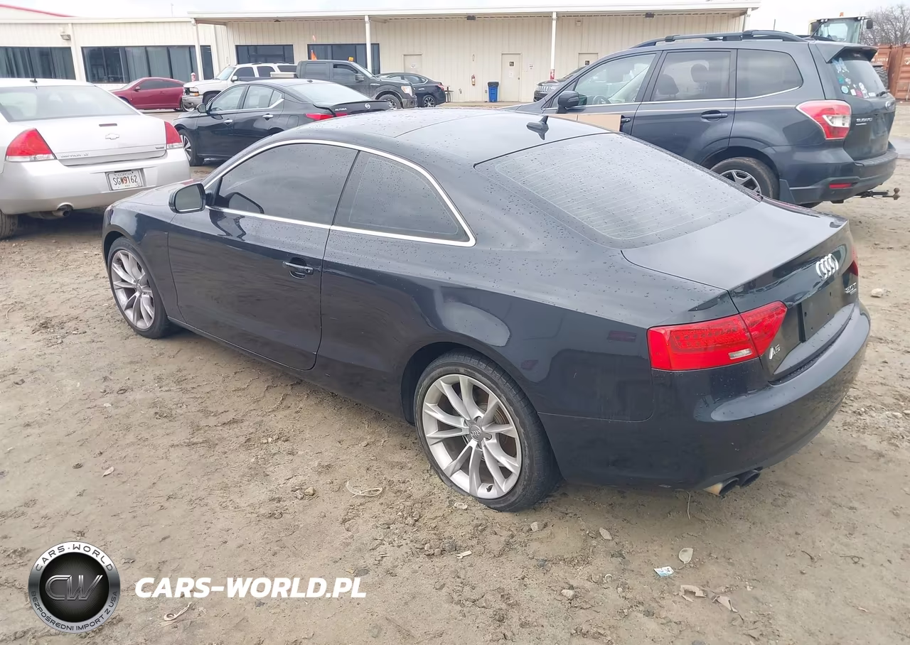 2013 Audi A5 2.0T Premium VIN:WAULFAFR3DA045342 - 3