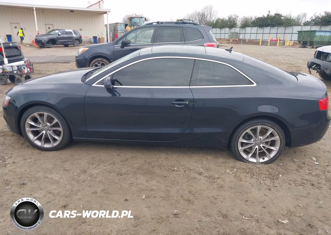 2013 Audi A5 2.0T Premium VIN:WAULFAFR3DA045342 - 6