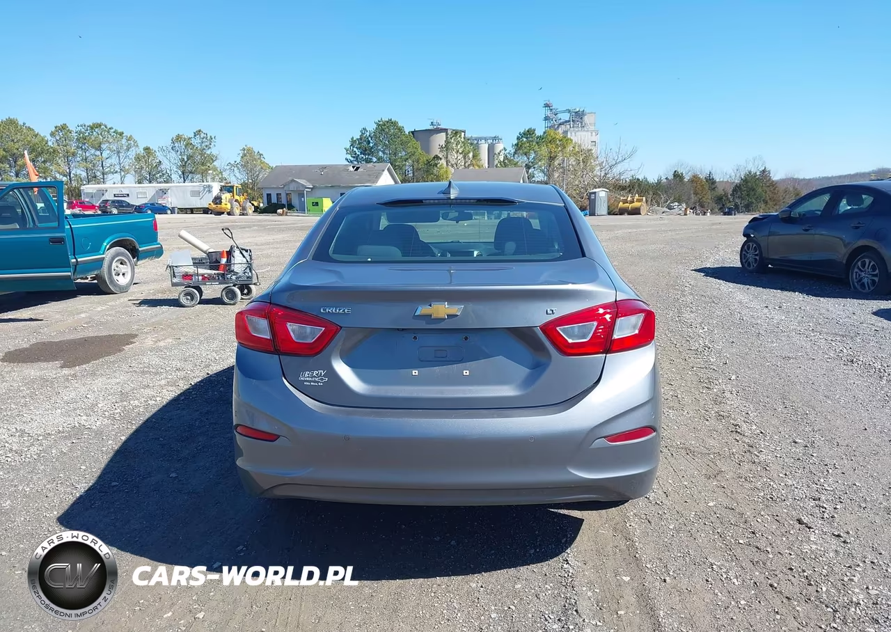2019 Chevrolet Cruze Lt VIN:1G1BE5SM8K7139416 - 16