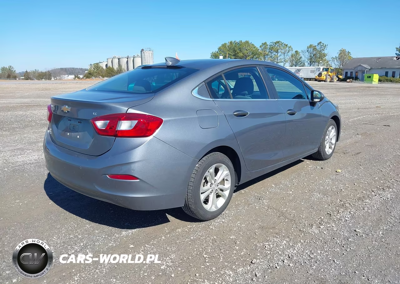 2019 Chevrolet Cruze Lt VIN:1G1BE5SM8K7139416 - 4