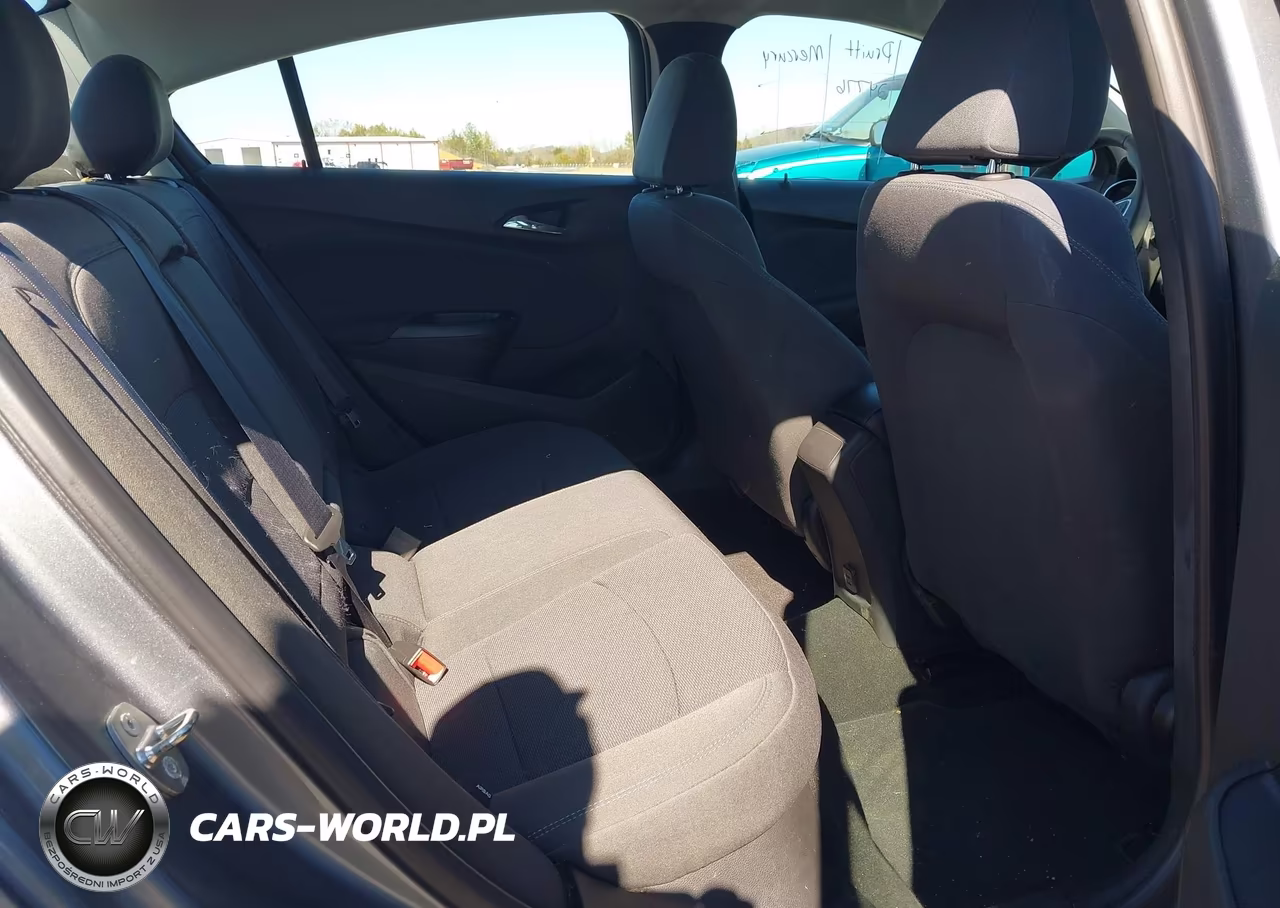 2019 Chevrolet Cruze Lt VIN:1G1BE5SM8K7139416 - 8