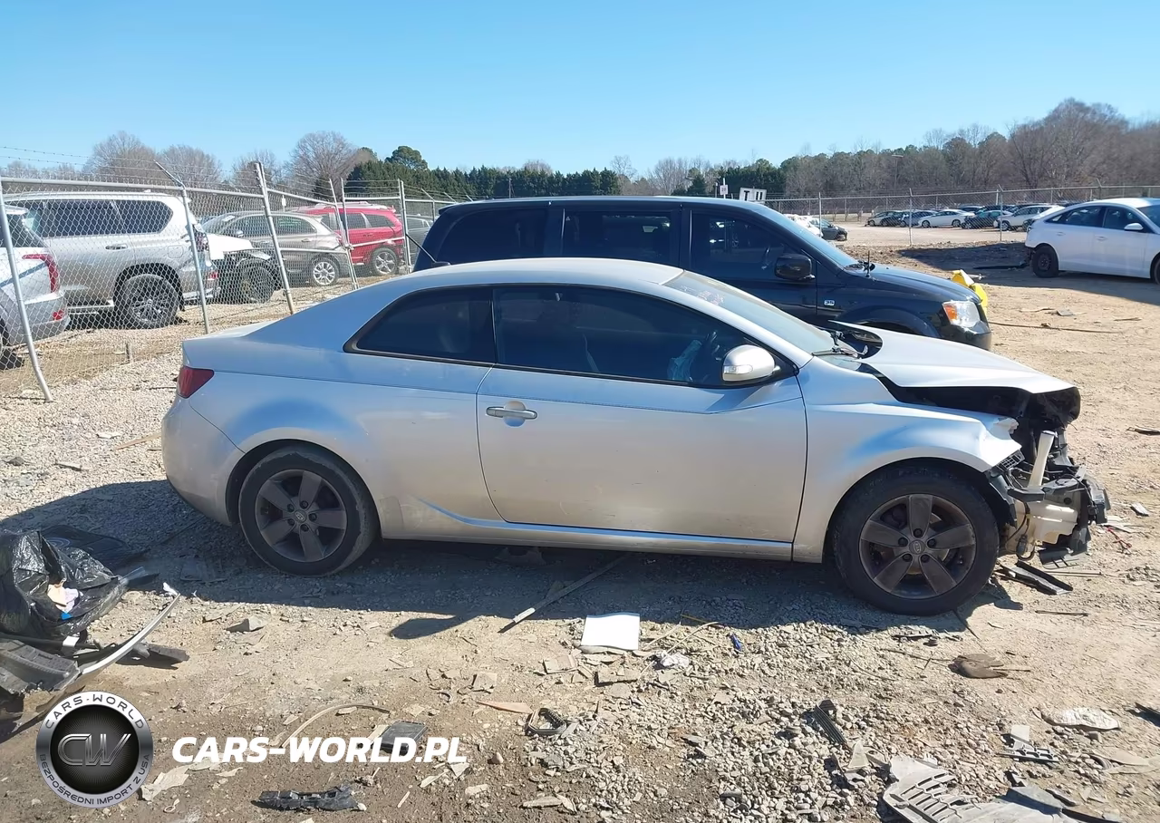 2010 Kia Forte Koup Ex VIN:KNAFU6A22A5120207 - 14