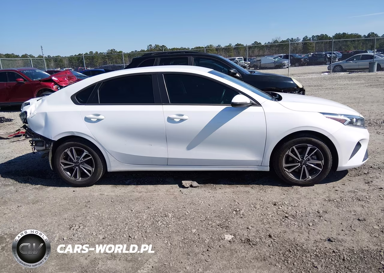 2023 Kia Forte Lxs VIN:3KPF24AD5PE511315 - 14
