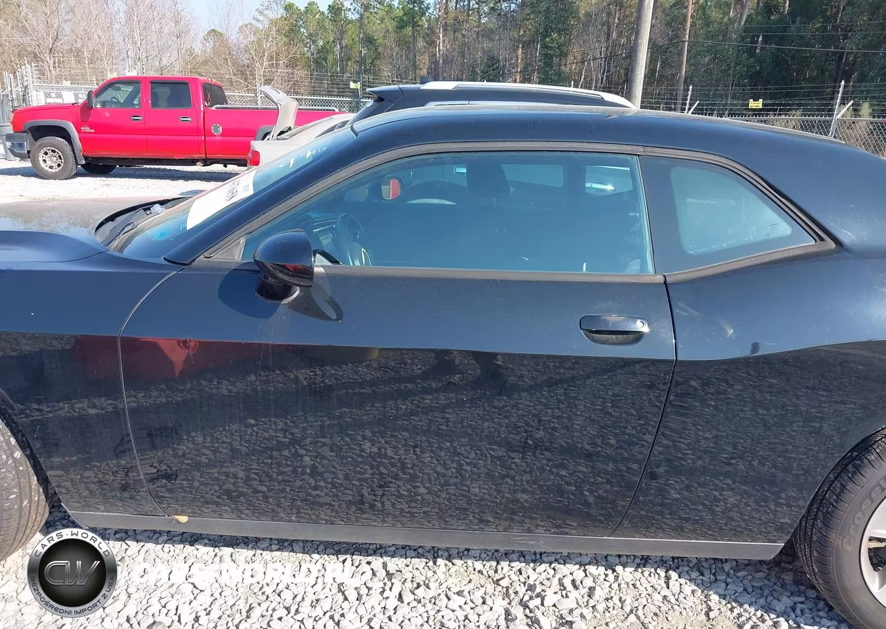 2017 Dodge Challenger Sxt VIN:2C3CDZAG0HH588950 - 14