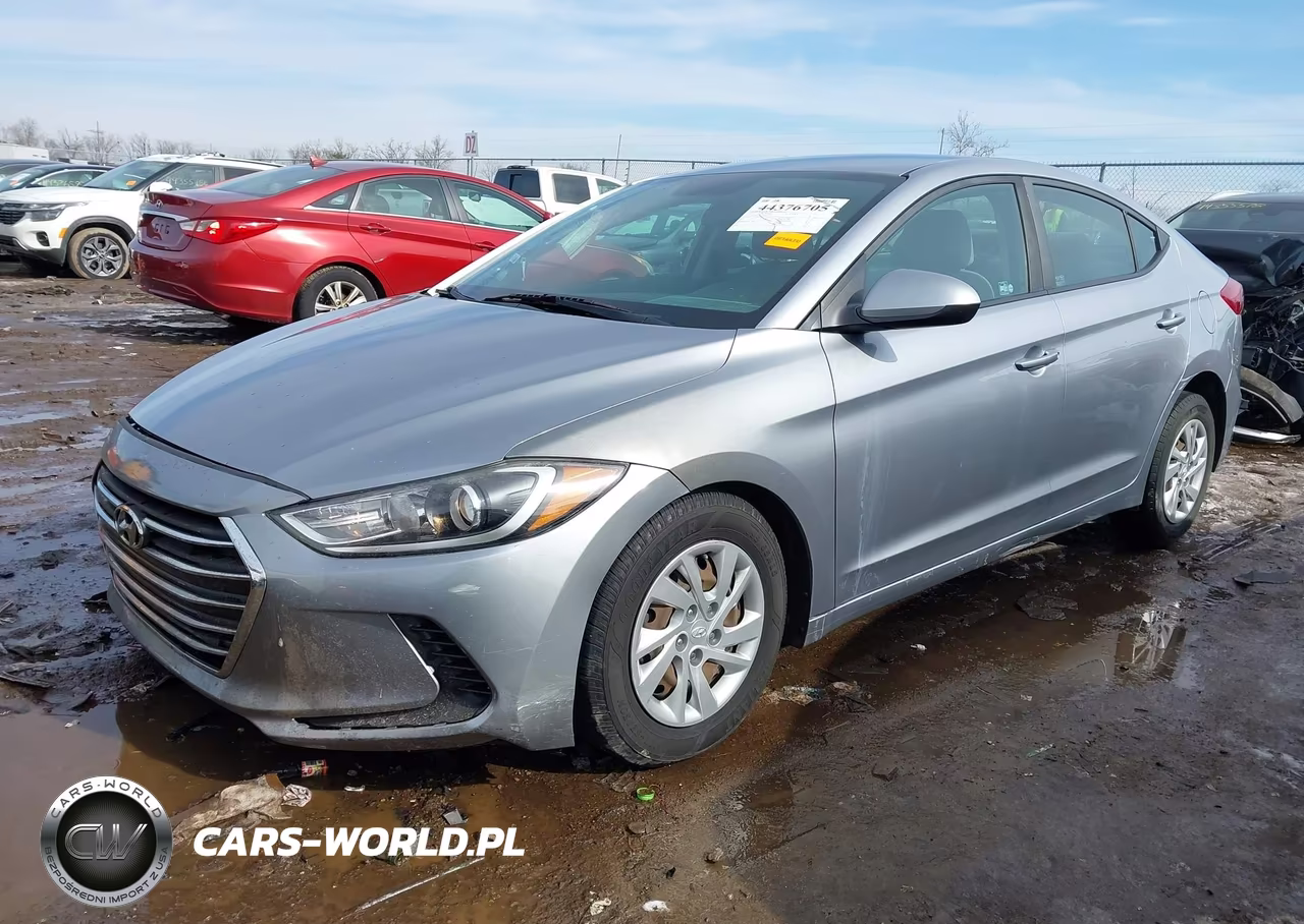 2017 Hyundai Elantra Se VIN:5NPD74LFXHH104353 - 2