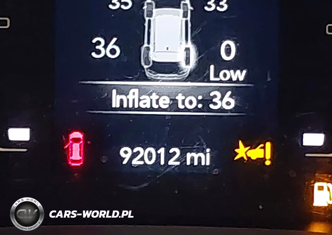 2021 Jeep Cherokee Latitude 4X4 VIN:1C4PJMCBXMD139714 - 16