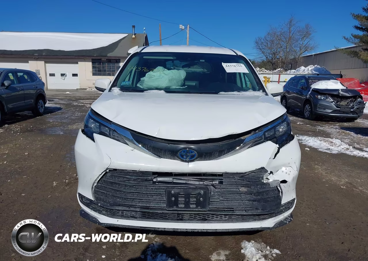 2024 Toyota Sienna Le VIN:5TDKRKEC7RS190791 - 12